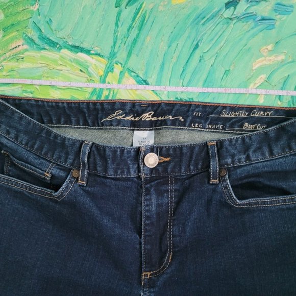 Eddie Bauer Slightly Curvy Bootcut Jeans Size 12 Women - Picture 5 of 9